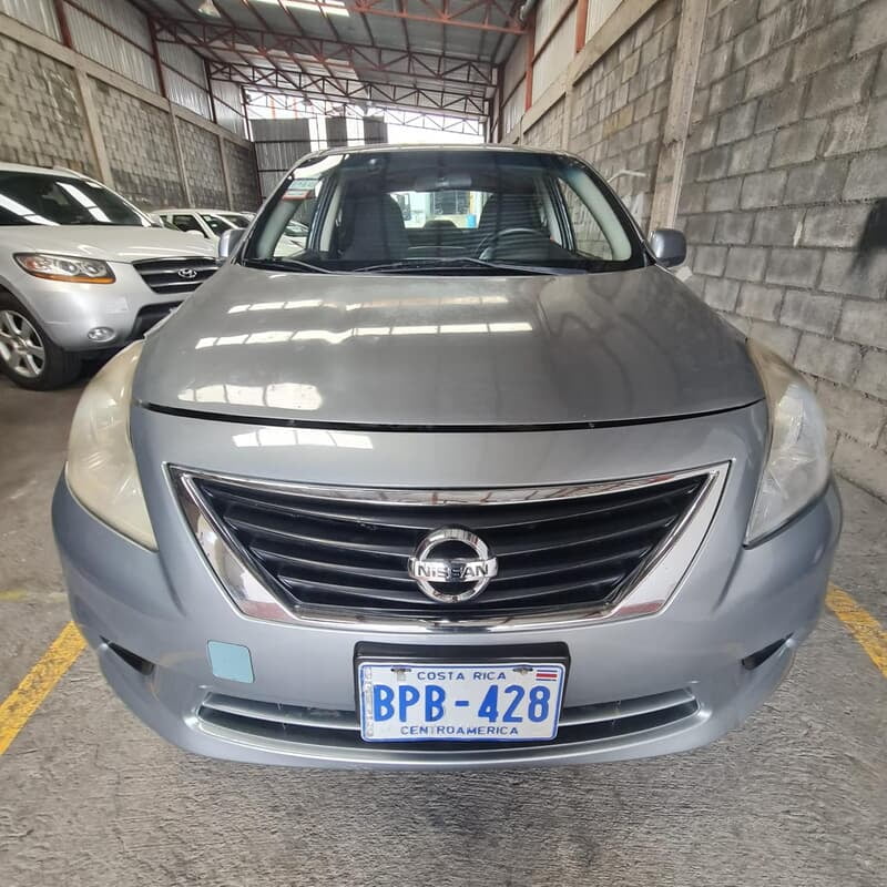 Nissan Versa 2012 ID : BPB428