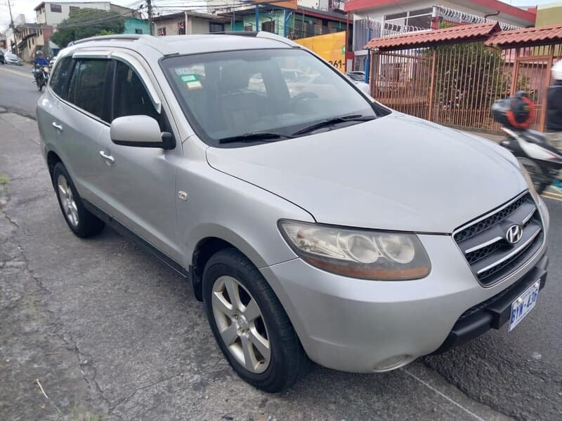 Hyundai Santa Fe 2009 ID : BYN436
