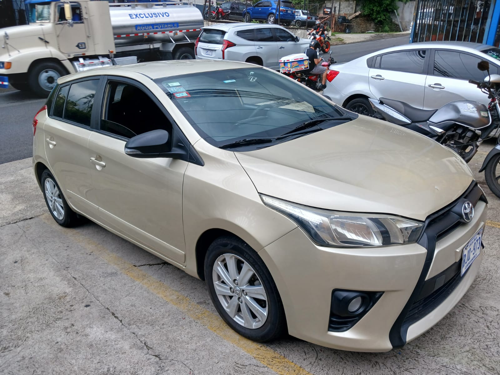 Toyota Yaris 2016 ID : BJQ973