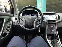 Hyundai Avante 2014 ID : BSZ054
