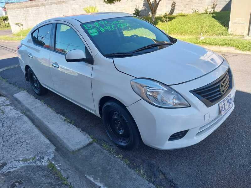 Nissan Versa / BLZ-150